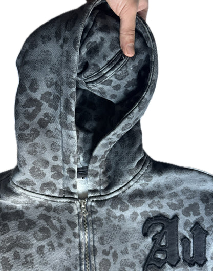 𝑩𝑳𝑨𝑪𝑲 𝑳𝑬𝑶𝑷𝑨𝑹𝑫 𝑯𝑶𝑶𝑫𝑰𝑬